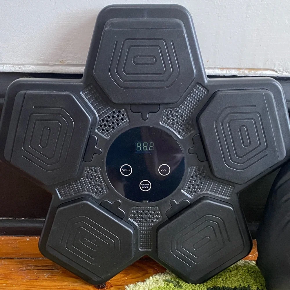 Black Bluetooth speaker boxing Pad and Gloves